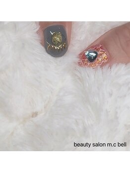 エムシーベル(m.c bell)/目ーeye