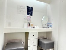 ポアレスラボ 新宿マルイ本館店/パウダースペースもございます☆