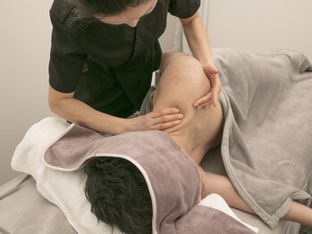 モモコ(momoko)/アロマオイルマッサージ