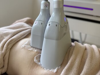 からだ工房の写真/頑固なハミ肉にW攻撃で徹底燃焼◆【ハミ肉・浮き輪腹撃退！】脂肪冷却＆電磁パルスEMS¥19800→¥12800