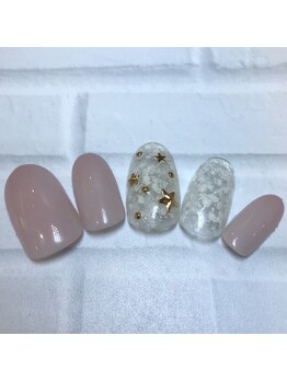 ネイルサロン マリブ(Maribu)/ハンド アート2本 スタッズ