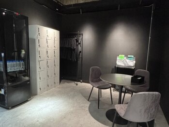 ザ パーソナルジム 梅田店(THE PERSONAL GYM)の写真/【大阪梅田】有資格者のスタッフによる丁寧な指導で続けやすい◎マンツーマン指導で理想のボディに☆