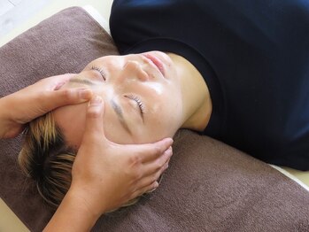 リバイブ 自由が丘店(REVIVE)/ほうれい線たるみ改善【小顔】