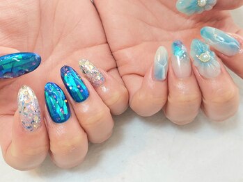 アシンメトリー