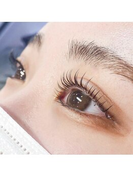 プリア(pllia)/ナチュラル♪まつ毛エクステ