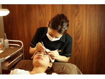 アイラッシュリゾート カハラ 成城店の写真/似合うまつ毛が分からない方も大歓迎！相談しながら一緒にデザインを決めていきます。