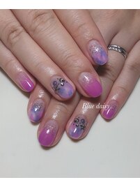 一足早く夏ネイル♪