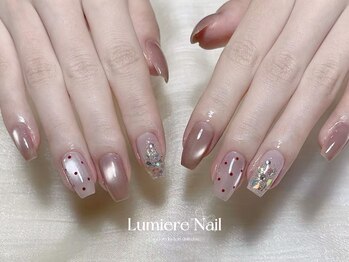 ルミエール ネイル モンナカ(Lumiere Nail Monnaka)/オンブレフレンチ/冬ネイル
