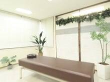 門前仲町イエティ鍼灸整骨院(旧:イエティ鍼灸整骨院)の雰囲気(完全予約制。安心個室空間でお悩みなど他の方に聞かれる心配なし)