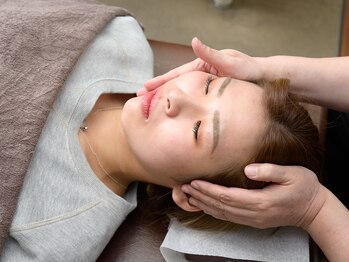 コブサン鍼灸院 接骨院/小顔矯正