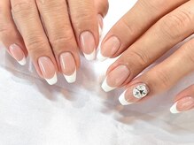 エタネイル(etta..nail)/フレンチ+パーツ追加