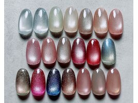 フラッシュ水光マグネットネイル