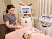 ラボ アビチュード(Labo Habitude)/フェイシャルボディ同時施術