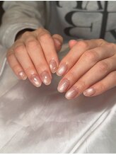 ロミー(Rommy)/うるうるマグネットネイル