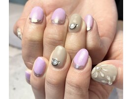 ぷっくりお花ネイル♪