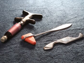 アーツカイロプラクティックさぎぬま/矯正・検査器具