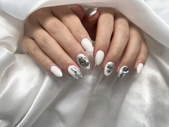 リンダ(Linda)/定額ネイル