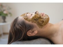 小顔専門サロン ラリューシュ(La ruche)/内側から持ち上がるようなハリ感