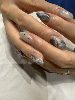 モツヲネイル(motsu.O! NAIL)/秋感じる天然石風デザイン