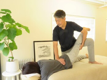 メンテナンス整体 リトリート 赤坂/身体の歪みを整え美しい姿勢へ