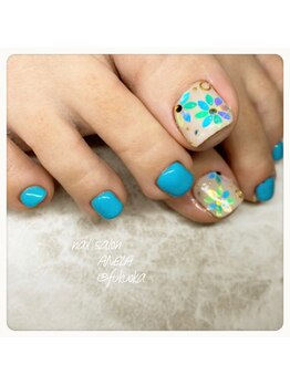 アネラ(ANELA)/リーフホロフラワーネイル