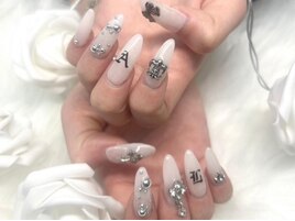 イニシャルシールも大人気です！