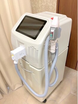 ベルアージュ(Belleage)の写真/国産の最新マシン導入！お肌や毛の状態を見極め施術します◎【全身脱毛1回75分￥14,300⇒初回￥7,150】