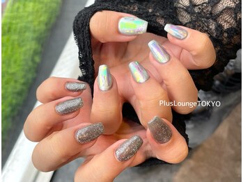 プルースラウンジ トウキョウ(Plus Lounge TOKYO)/シルバー×オーロラフィルム♪
