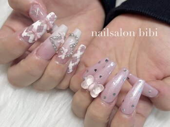 ネイルサロン ビビ(bibi)の写真/【カラ‐調合可能♪可愛いパ‐ツも豊富!】あなただけのお気に入りネイルに☆リボン/埋め尽くし/マグネット