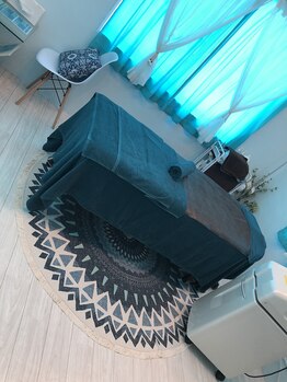 ルースバイグロー(Luz by glow)/店内