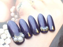 ネイルサロン ティディ(TIDY)/上品なパールネイル