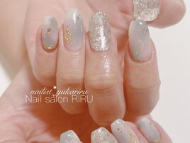 シアー系ニュアンスネイル