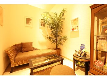 イシス ジェニー マルヤマクラス店(ISIS Genny)/脱毛毛穴シミたるみ目の下くま!