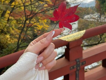 サロンドフォーエイチ(salon de 4H)/着物ネイル