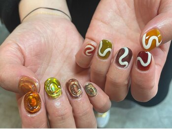 カーティシーネイルズ(curtisii NAILS)/