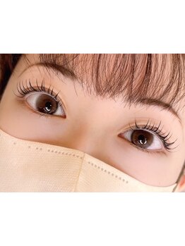 ナチュラル上品な目元にしたい