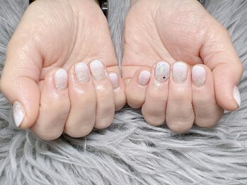 ドーリーガール(Dolly Girl)/