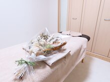 ララ(LALA)の雰囲気（白を基調とし、おしゃれで清潔感のある落ち着いた雰囲気です）