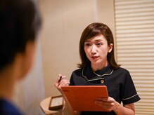 入念なカウンセリングを行い、一人一人にあった施術を行います。