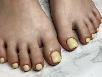 グリーディ(greedy)の写真/足元からオシャレに♪角質ケアとセットで女子力UP☆ フットネイルが初めての方にも◎