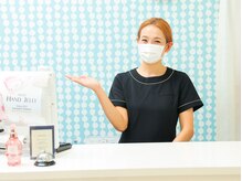 ミント アピタ刈谷店(mint)の雰囲気（エスカレーターで3階へ。可愛いmintカラーが目印です♪）