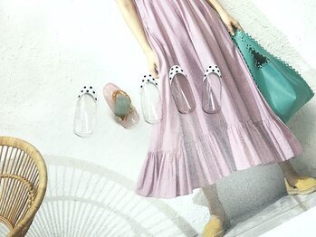 ネイルサロン&スクール ジーナ(GINA)/トレンドおのドットを指先にも♪