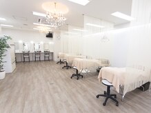 ☆居心地の良いサロン空間、お仕事帰りにも癒されます☆