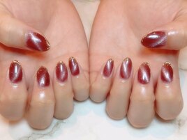 977.マグネットネイル