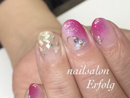 ピンクハートネイル初回8500円