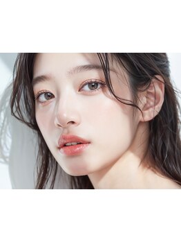 ナチュラル上品な目元にしたい