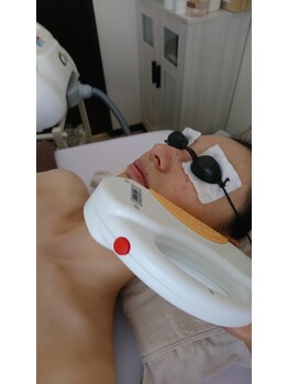 ヨリーズサロン(yoris.salon)/光フェイシャルでコラーゲンUP