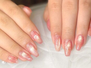 トップネイル ハママツ(TOP NAIL HAMAMATHU)の写真/初めての方でも来店しやすい雰囲気で長さだしや持ち込みも歓迎!フィルインで爪の負担軽減☆