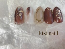 大人ニュアンス　チョコネイル