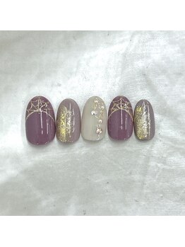 アミュレット(AMULET)/10月定額 6050円(税込)